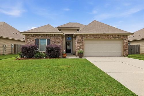 20307 Palm Blvd, Covington, LA, 70435-6411 | Card Image