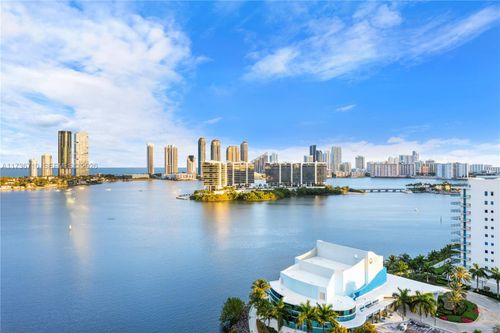 apt-1715-3330 Ne 190th St, Aventura, FL, 33180-2756 | Card Image
