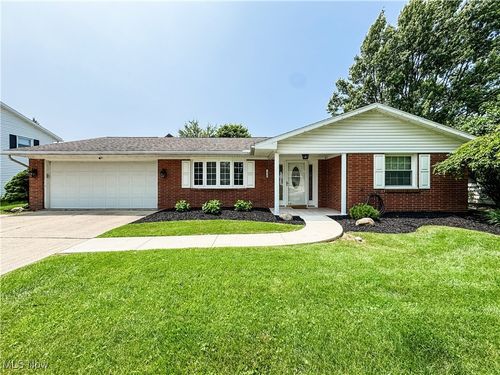 1420 White Ave, Fremont, OH, 43420-1145 | Card Image