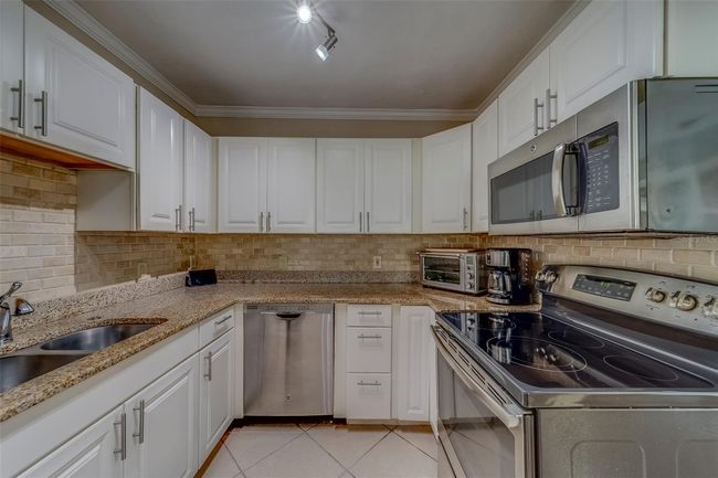 1536 Alamo Ln, House other with 3 bedrooms, 2 bathrooms and null parking in DUNEDIN FL | Image 12