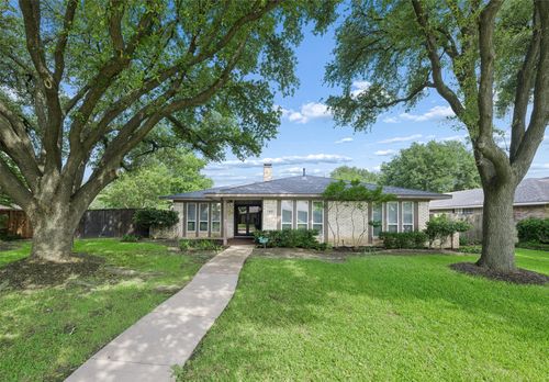 149 N Spring Creek Dr, Richardson, TX, 75081-3962 | Card Image