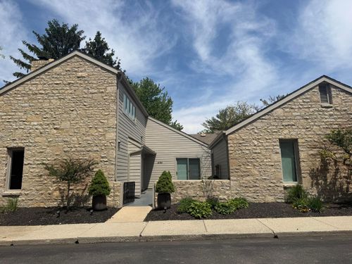 32-5780 Strathmore Ln, Dublin, OH, 43017-8556 | Card Image