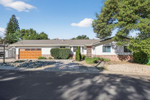 8260 E Granite Drive, Granite Bay, CA, 95746 | Card Image