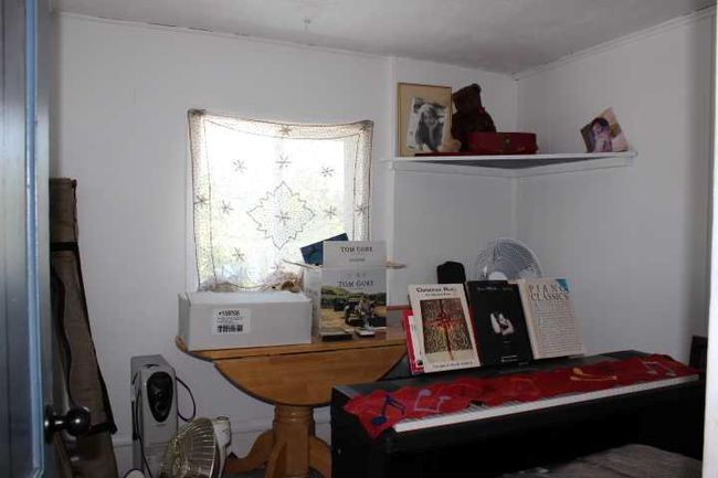 309 Centre St, House other with 3 bedrooms, 1 bathrooms and 1 parking in Bow Island AB | Image 13