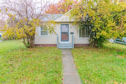 9619 Sandusky Ave, Cleveland, OH, 44105-2362 | Card Image