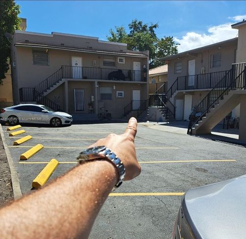 apt-17-1362 Sw 2nd St, Miami, FL, 33135-2352 | Card Image