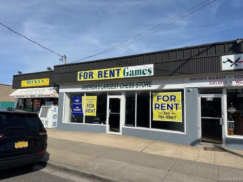 832 N Broadway, Massapequa, NY, 11758-2347 | Card Image