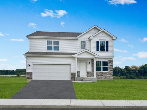 551 N Oak St, Hinckley, IL, 60520-9358 | Card Image