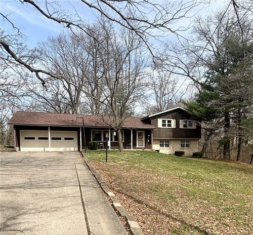 805 Hickory Drive, Newton, IL, 62448 | Card Image