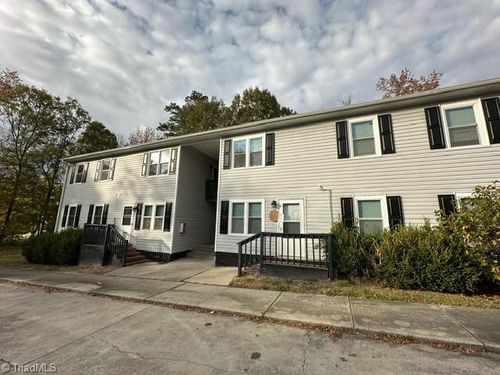 apt-a-1617 Mcpherson St, Greensboro, NC, 27405-5900 | Card Image