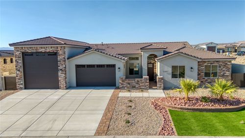 2387 E Paseo Mallorca, Fort Mohave, AZ, 86426-5449 | Card Image