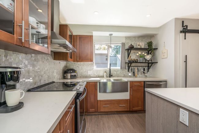 6120 E Greenside Drive, Townhouse with 2 bedrooms, 1 bathrooms and 2 parking in Surrey BC | Image 14