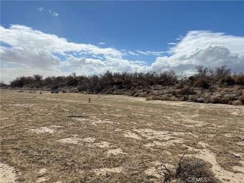 80 Avenue H, Lancaster, CA, 93535 | Card Image
