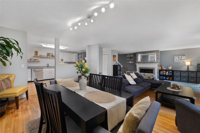APT-9 - 5390 Post Rd, Condo with 2 bedrooms, 4 bathrooms and 2 parking in East Greenwich RI | Image 9