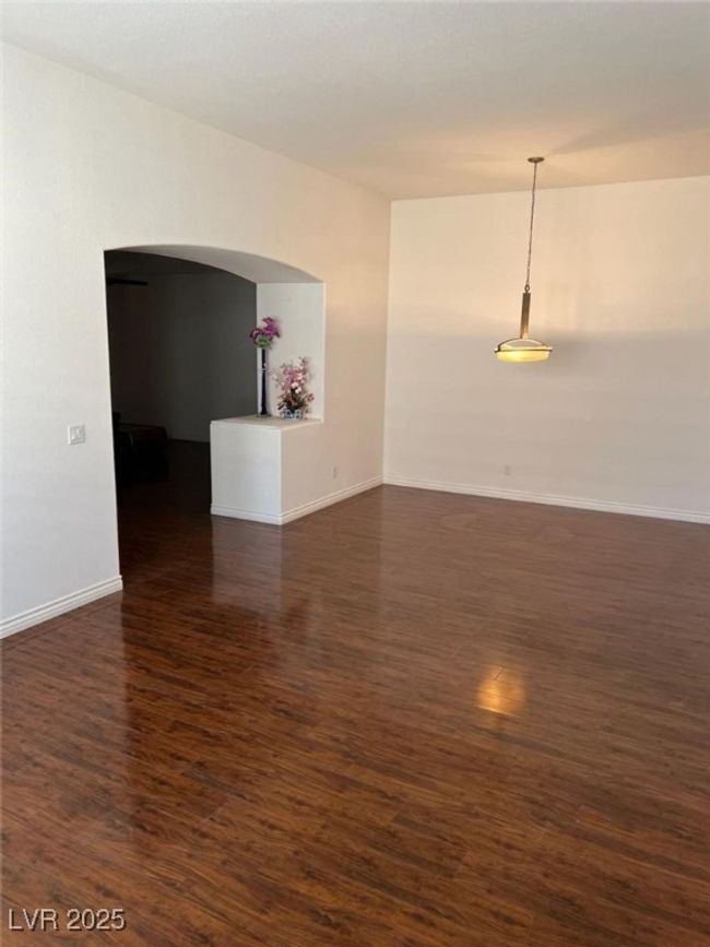 10016 Shiloh Heights St, House other with 3 bedrooms, 3 bathrooms and null parking in Las Vegas NV | Image 10