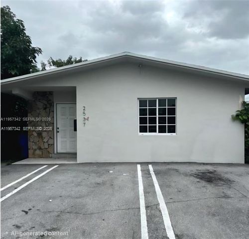 2537-2535 Nw 9th St, Miami, FL, 33125-3105 | Card Image