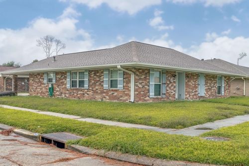 401 Mary Hughes Drive, Houma, LA, 70363 | Card Image