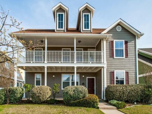 9308 Masse Ct, Aubrey, TX, 76227-5723 | Card Image