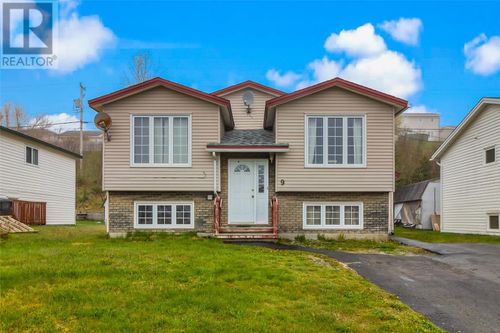 9 Hemmer Jane Dr, Mount Pearl, NL, A1N4V5 | Card Image