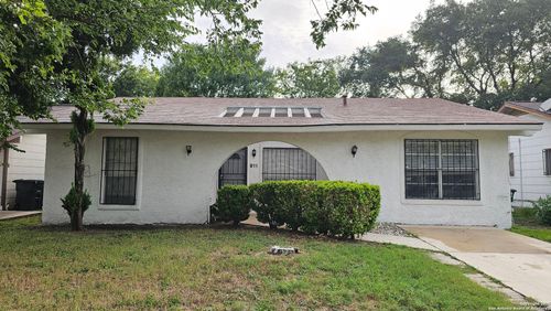 911 Spring Park St, San Antonio, TX, 78227-1851 | Card Image