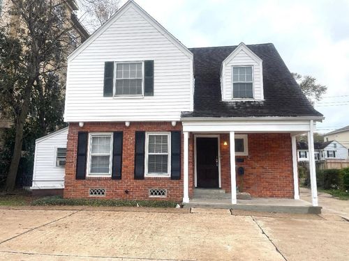 2211 Dorrington St, Houston, TX, 77030-3209 | Card Image