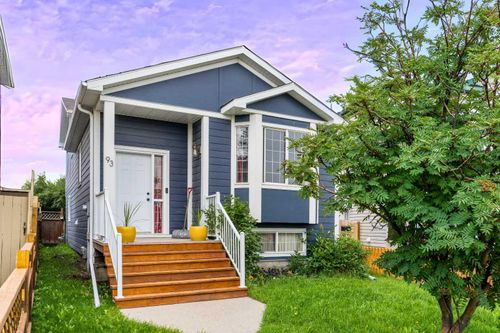 93 Martin Crossing Way Ne, Calgary, AB, T3J3V3 | Card Image