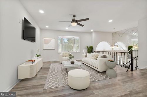 773 W Jersey Ave, Woodbury Heights, NJ, 08097-1353 | Card Image