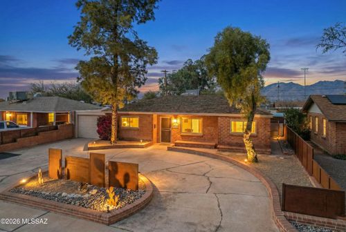 4713 E 9th Street, Tucson, AZ, 85711 | Card Image