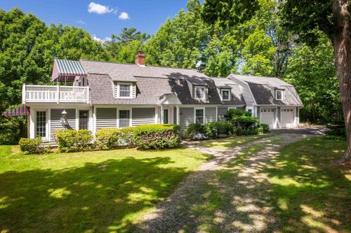 414 Shore Road, York, ME, 03902 | Card Image