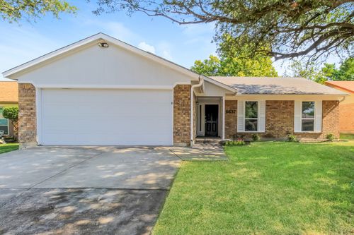 6637 N Park Dr, Watauga, TX, 76148-1506 | Card Image