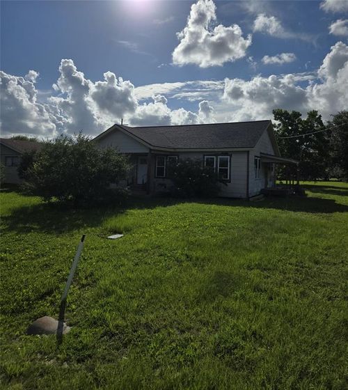 2207 Madison Ave, Port Bolivar, TX, 77650 | Card Image