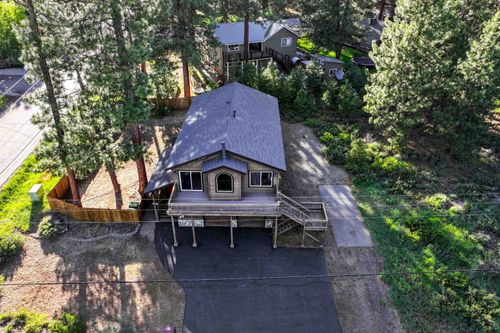 11054 Whitehorse Road, Truckee, CA, 96161 | Card Image