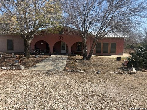 14 Guedea St, Batesville, TX, 78829 | Card Image