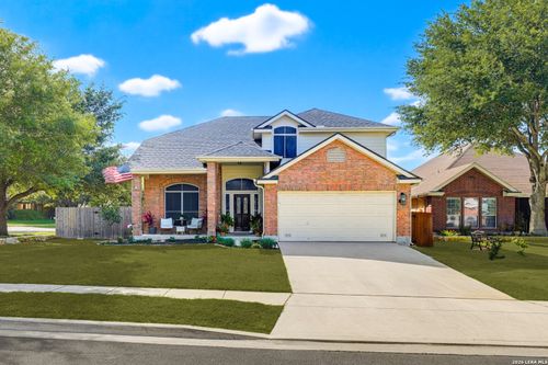 518 Bandera Cir, New Braunfels, TX, 78130-3196 | Card Image