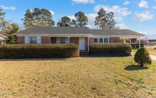414 York Rd, Fayetteville, NC, 28303-2152 | Card Image