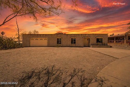 3225 W Dakota Street, Tucson, AZ, 85746 | Card Image