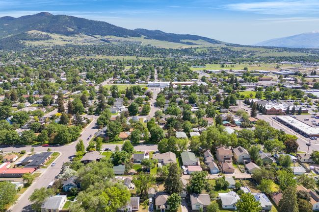 View of property location featuring a mountain backdrop and nearby suburban area | Image 57