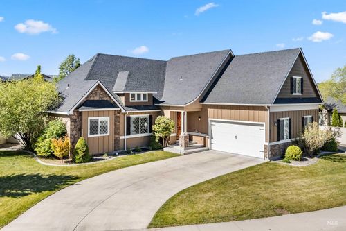 2271 Canyon Trail Way, Twin Falls, ID, 83301-5412 | Card Image
