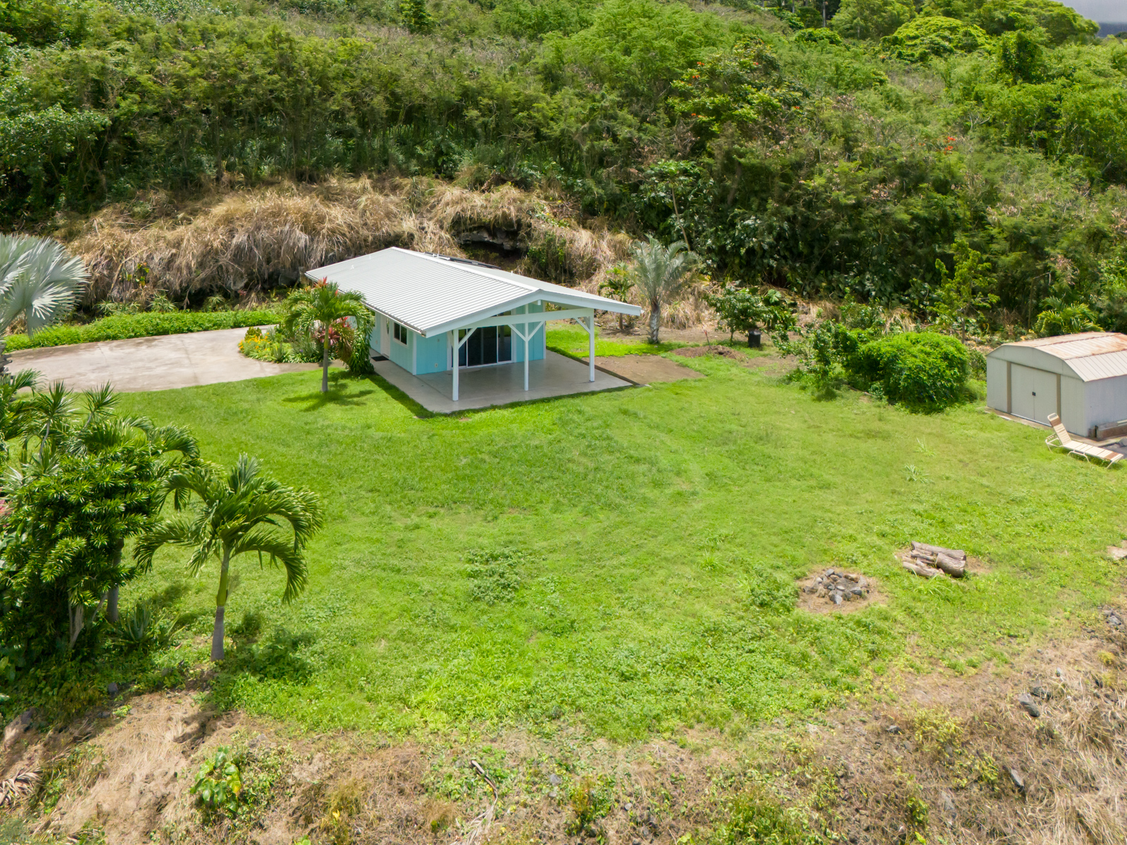 Residential in Captain Cook 4