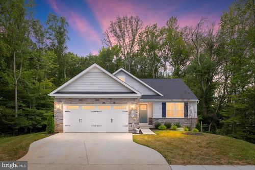 7000 Haskell Ct, FREDERICKSBURG, VA, 22407-6723 | Card Image