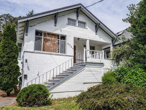 2734 Avebury Ave, Victoria, BC, V8R3W4 | Card Image