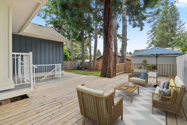 13668 N Bluff Rd, House other with 7 bedrooms, 6 bathrooms and 4 parking in White Rock BC | Image 9