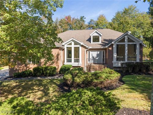 2355 Brafferton Ave, Hudson, OH, 44236-4152 | Card Image