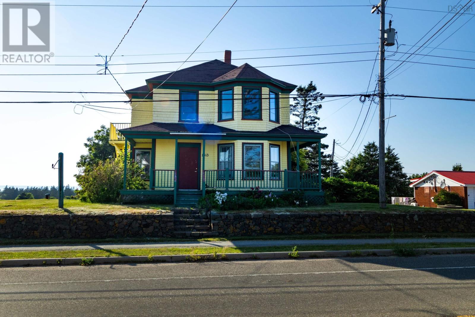 Residential Income in Church Point