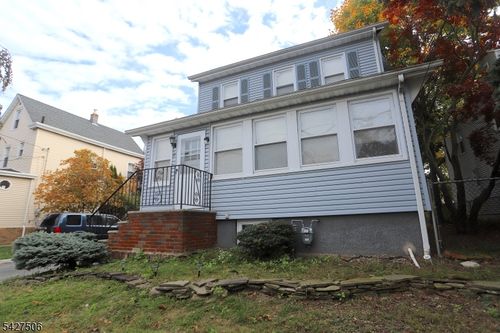 20 Woodland Ave, Nutley, NJ, 07110-2602 | Card Image