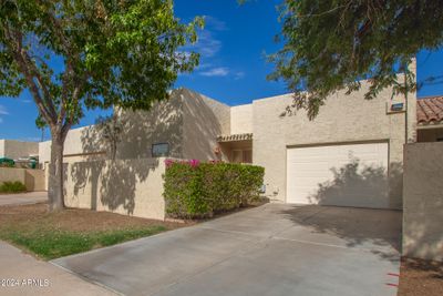 5033 N 78 Th Street, Townhouse with 2 bedrooms, 2 bathrooms and null parking in Scottsdale AZ | Image 1