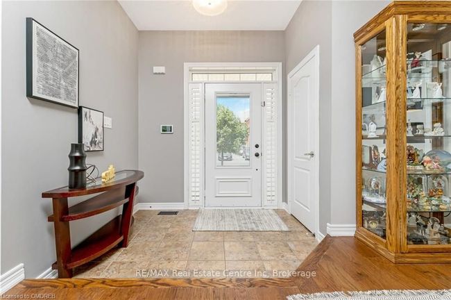 344 Landsborough Ave, House attached with 3 bedrooms, 4 bathrooms and 2 parking in Milton ON | Image 8