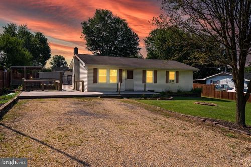 7752 Pleasant View Ave, MIDDLETOWN, VA, 22645-9517 | Card Image