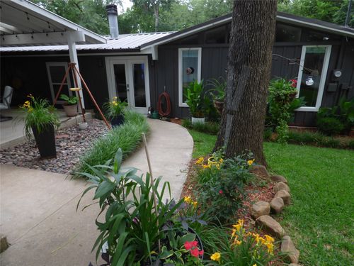 80 Louisiana Ave, Pottsboro, TX, 75076-3309 | Card Image