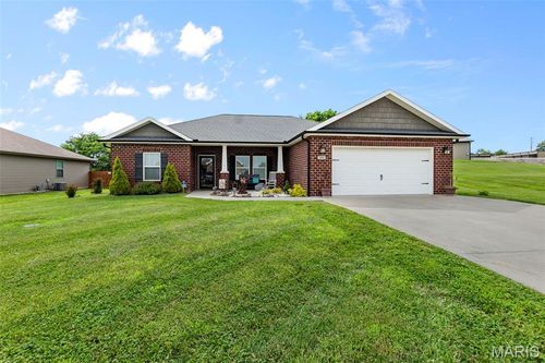351 Sassenach Dr, Jackson, MO, 63755-4133 | Card Image